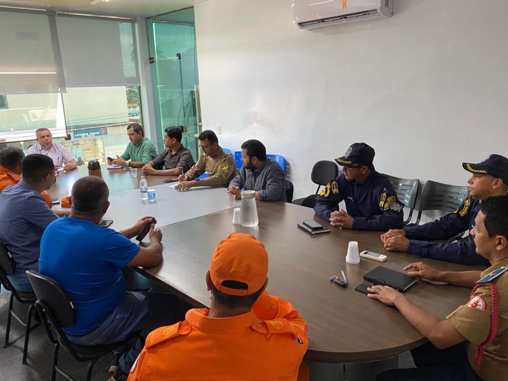 Prefeitura de Porto Nacional realiza reunião extraordinária e anuncia medidas de reforço à segurança das escolas no município