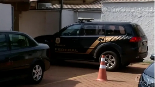 Polícia Federal cumpre mandado de busca em operação contra pornografia infantil