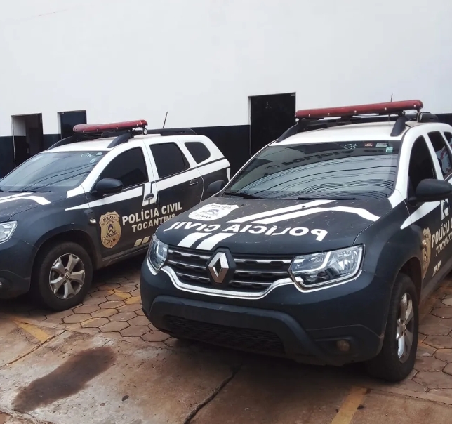 Jovem de 18 anos morre e homem fica ferido durante tiroteio entre grupos rivais em praia