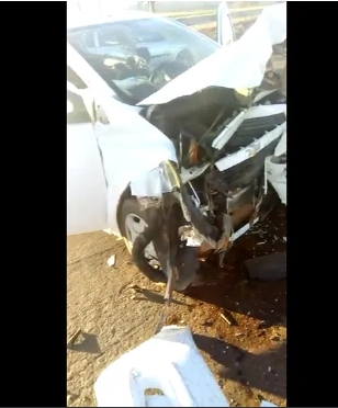 VÍDEO: Carros ficam destruídos e motorista ferido após acidente na marginal da BR-010 em Palmas