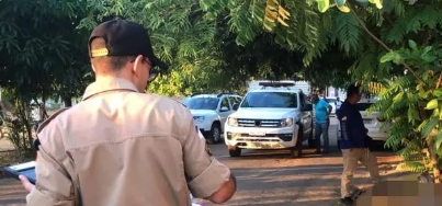 Homem é encontrado morto em calçada na frente de bar em Palmas