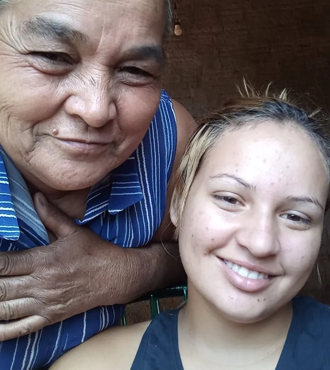 Mãe teria pedido para filha terminar namoro com homem suspeito de matar as duas com golpes de facão, diz família